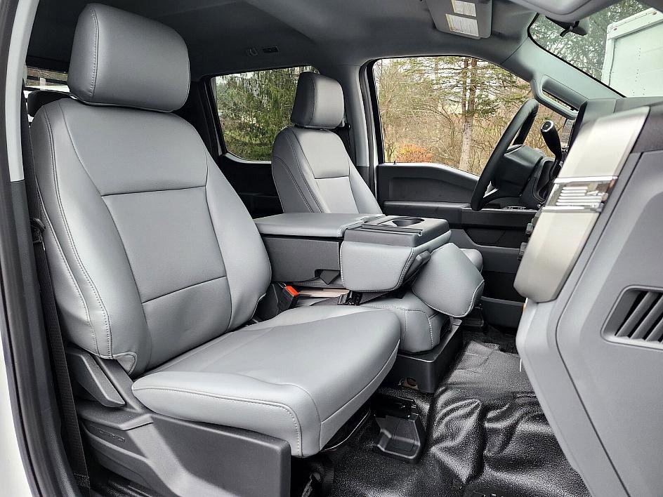 New 2024 Ford F550 4x4 Crew Cab Super Duty image 17