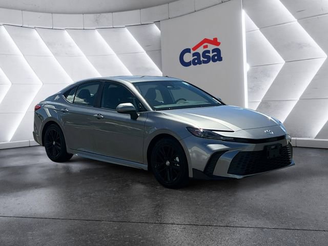 Used 2025 Toyota Camry SE w/ Multimedia Upgrade Package FWD image 5
