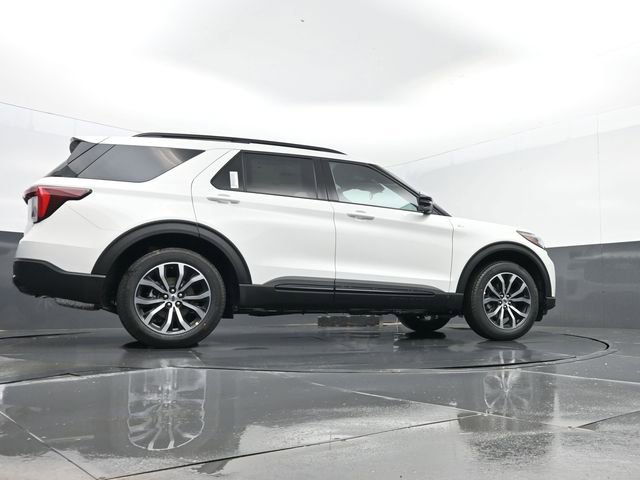 New 2026 Ford Explorer ST-Line image 27