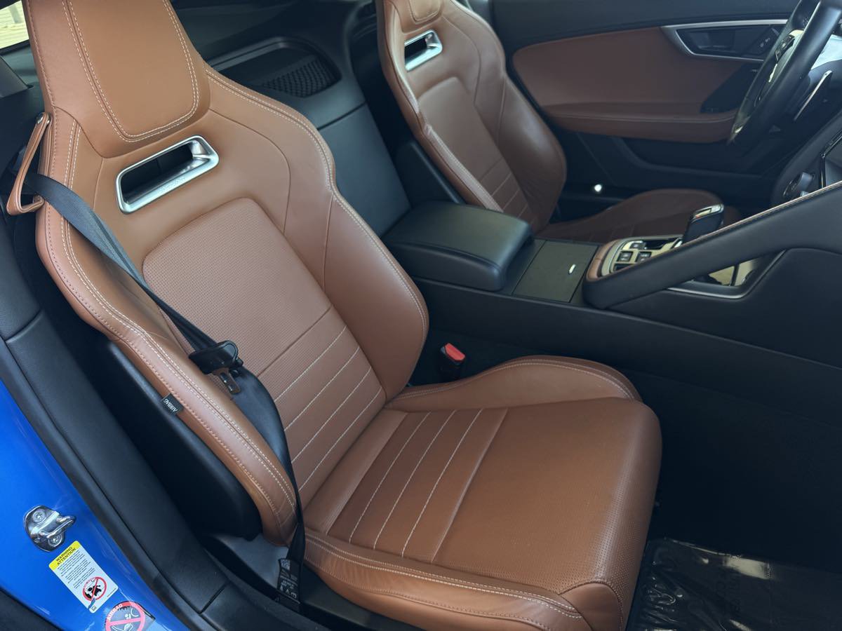 Used 2018 Jaguar F-TYPE Coupe RWD image 20