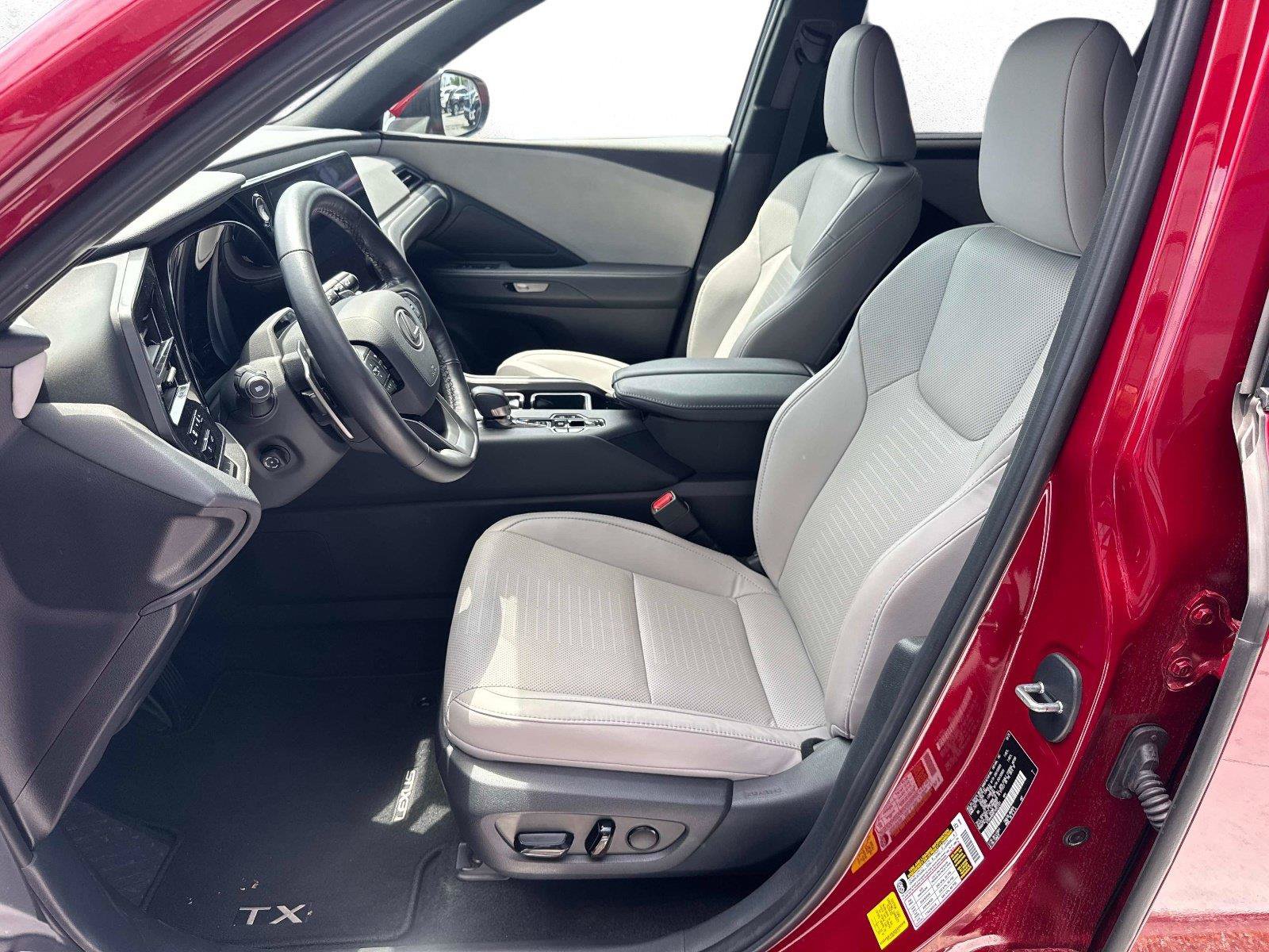 Certified 2026 Lexus TX 350 AWD w/ Technology Package image 22