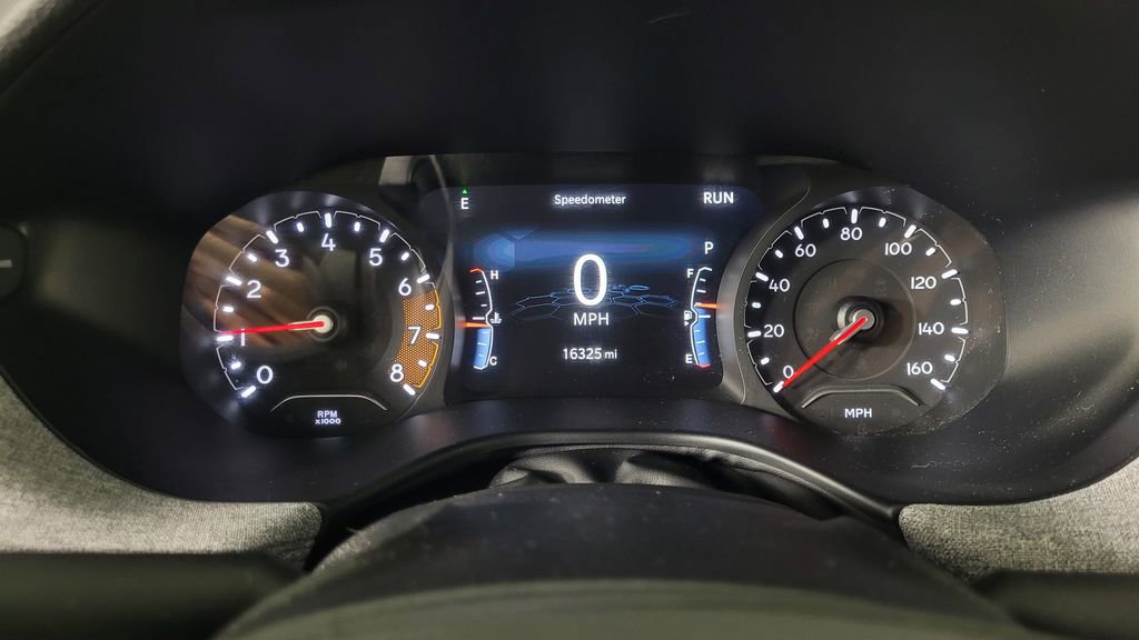 Used 2024 Jeep Compass Latitude image 19