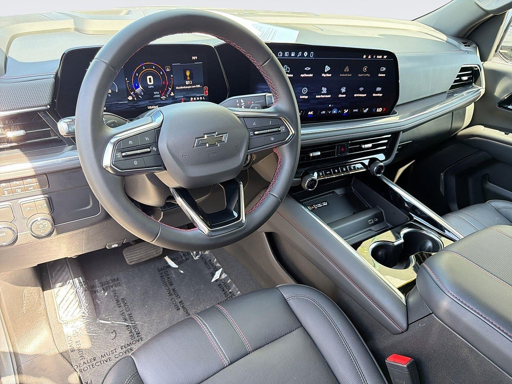 Used 2026 Chevrolet Suburban RST RWD image 6