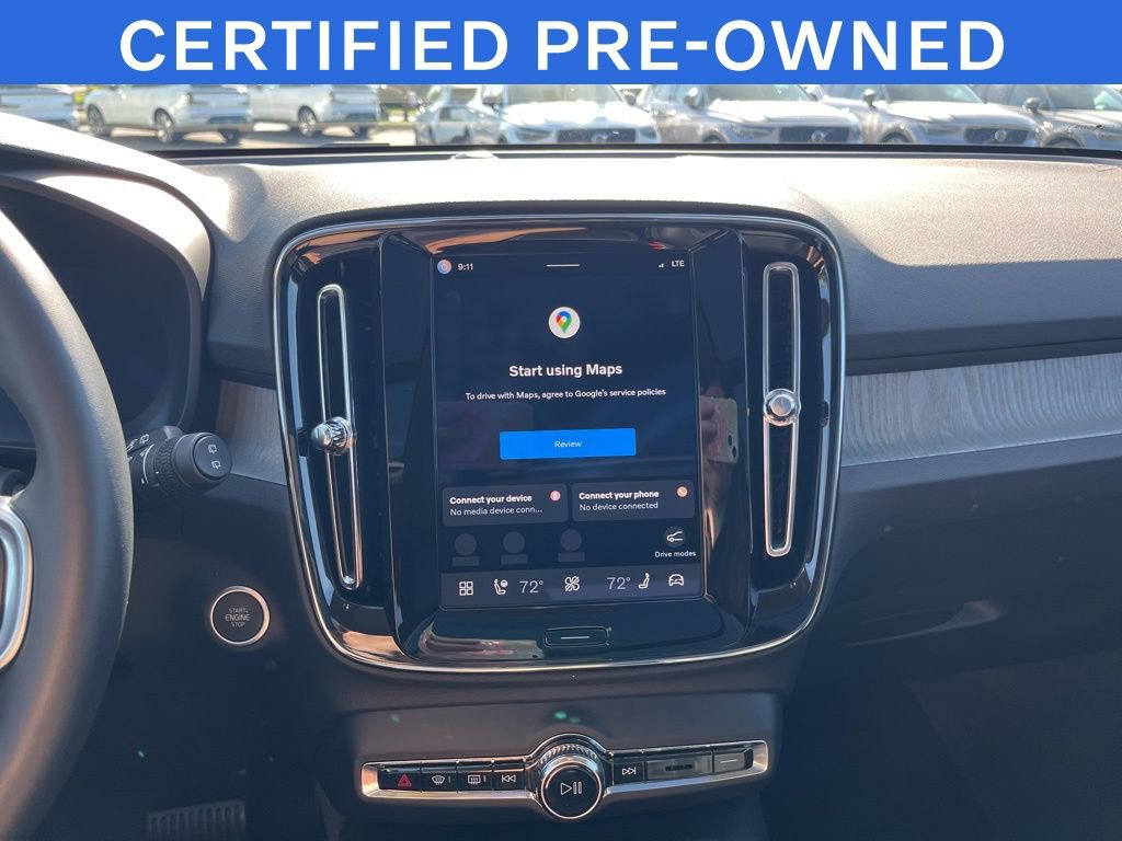 Certified 2025 Volvo XC40 B5 Plus AWD/4WD image 25