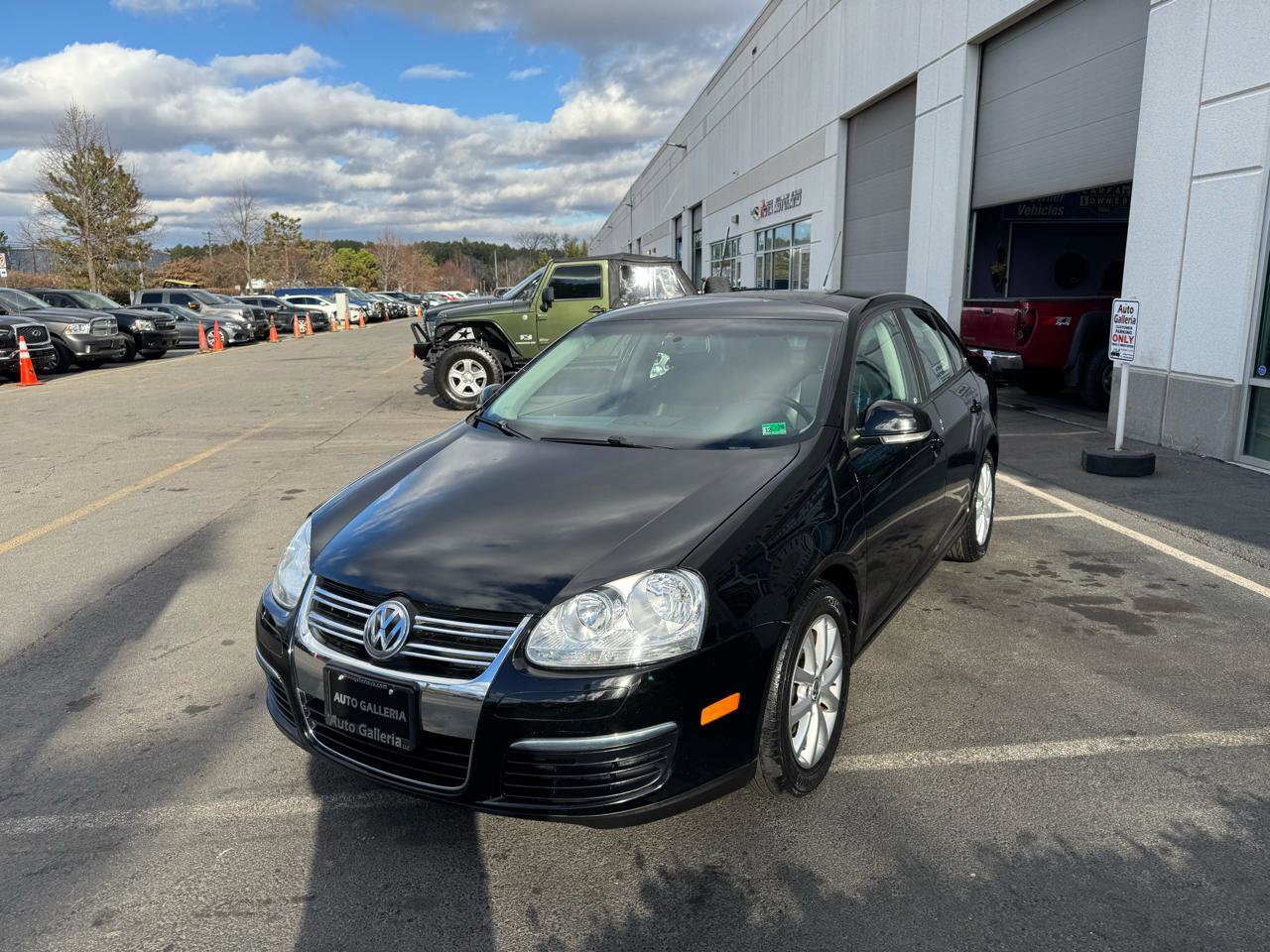 Used 2010 Volkswagen Jetta SE image 9