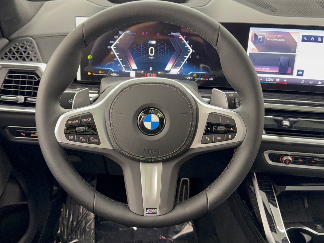 New 2027 BMW X7 xDrive40i w/ M Sport Package AWD/4WD image 10