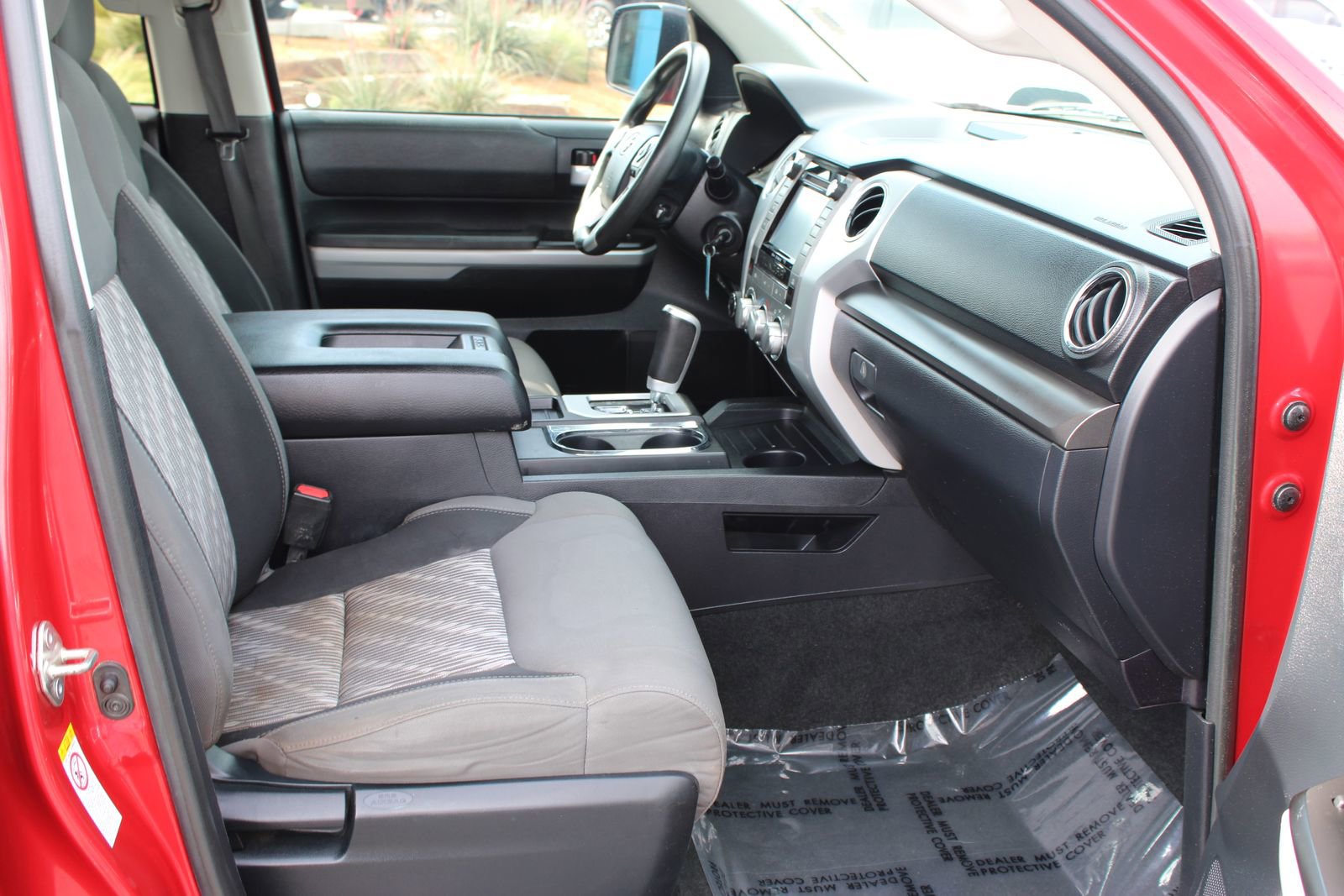 Used 2018 Toyota Tundra SR5 w/ SR5 Upgrade Package image 22