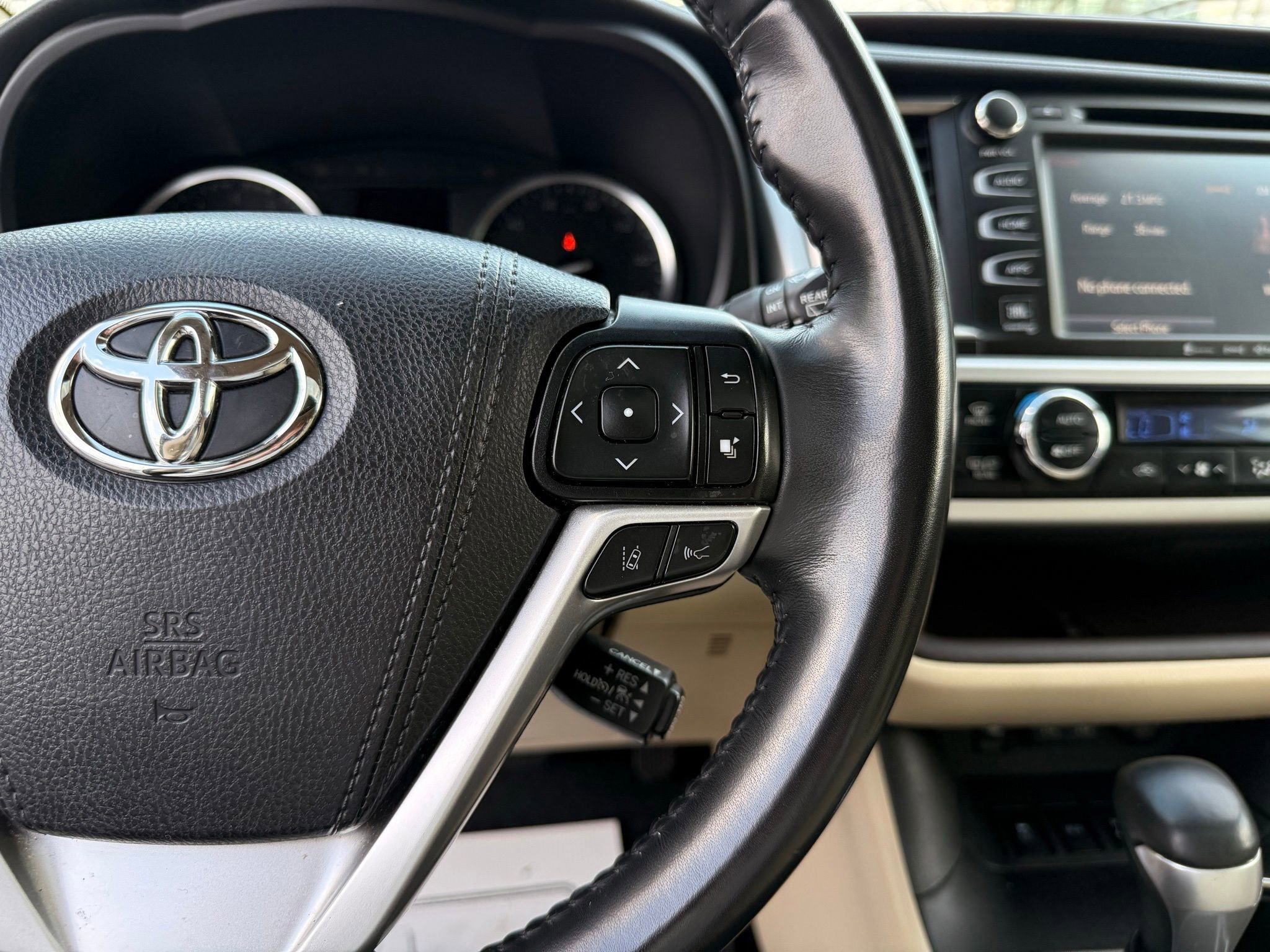 Used 2019 Toyota Highlander Limited AWD/4WD image 52