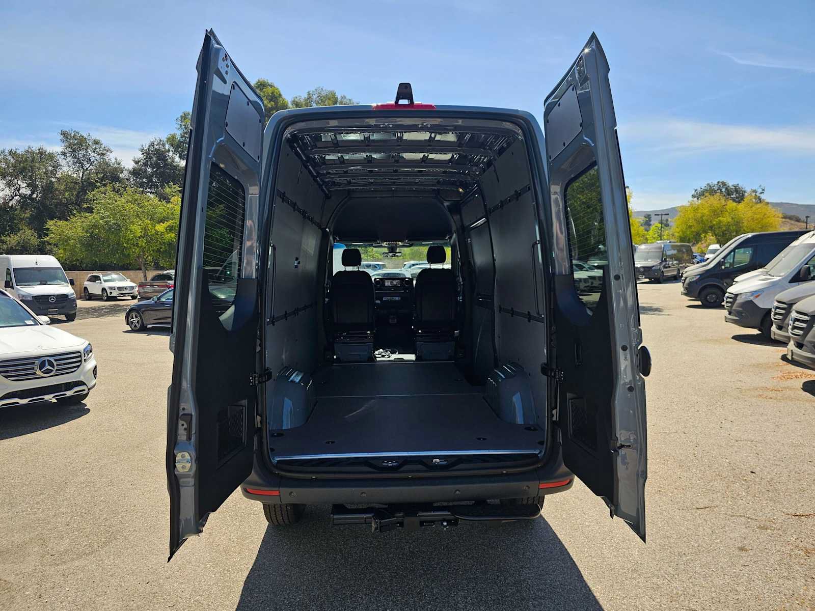 New 2026 Mercedes-Benz Sprinter 2500 image 17