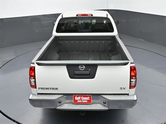 Used 2015 Nissan Frontier SV RWD image 43