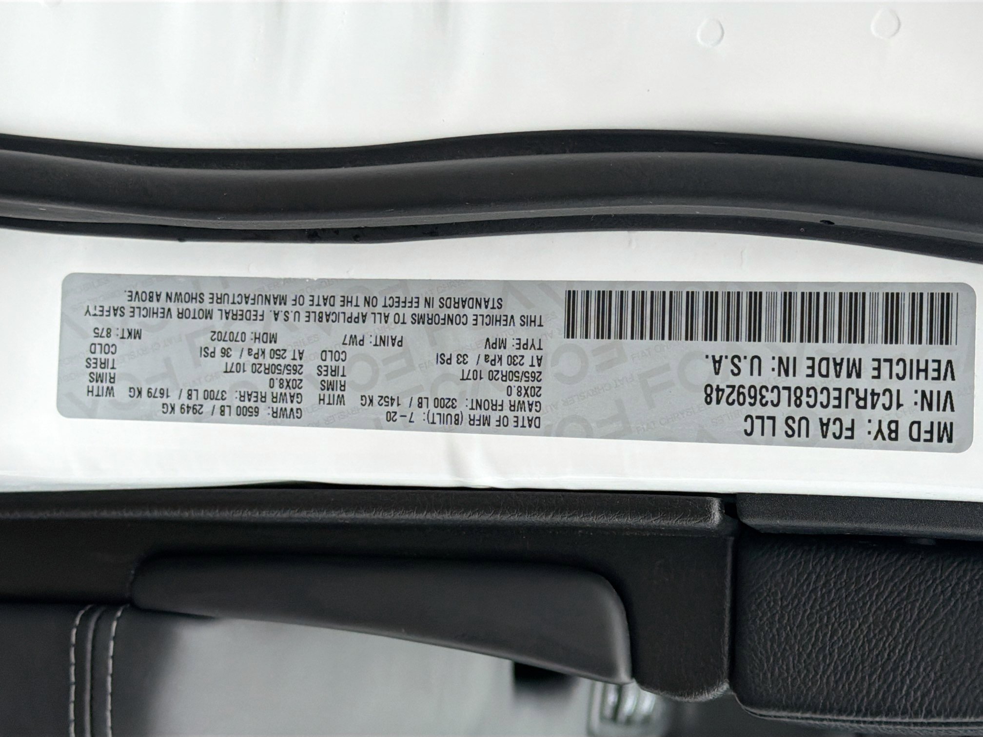 Used 2020 Jeep Grand Cherokee Overland image 42