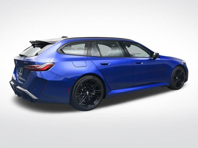 New 2027 BMW M5 Touring AWD/4WD image 4