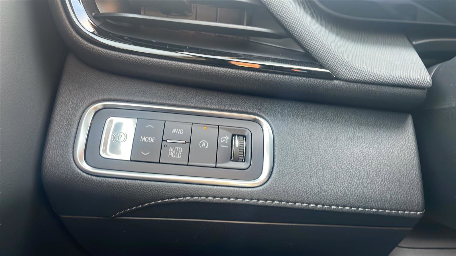 New 2026 Buick Enclave Sport Touring w/ Power Package image 14
