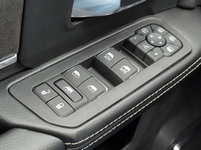 New 2026 RAM 2500 Laramie w/ Night Edition AWD/4WD image 22