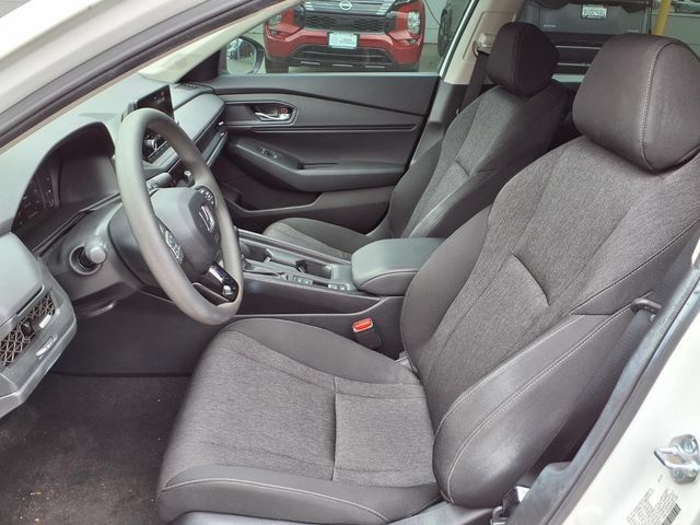 Used 2025 Honda Accord SE image 14