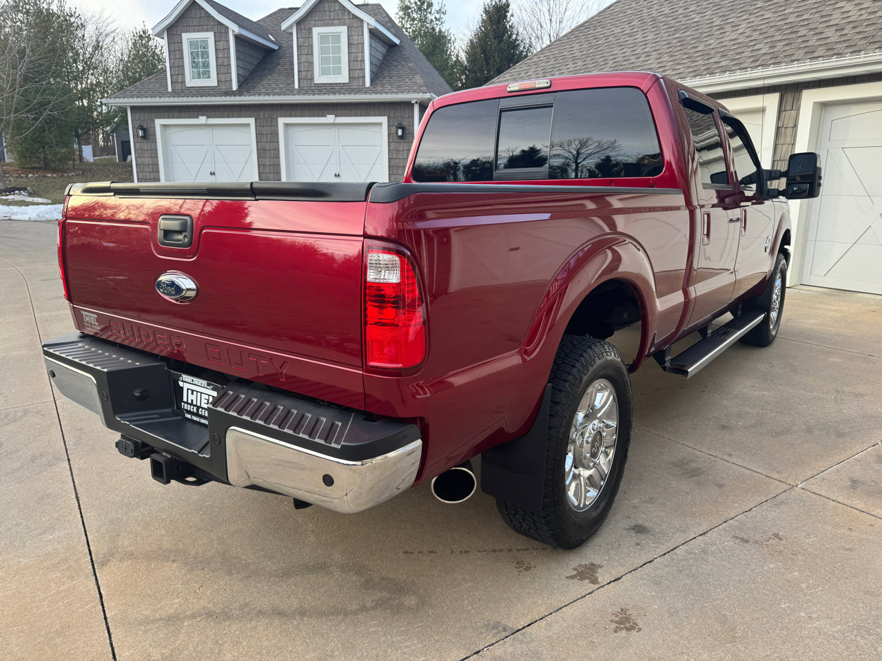 Used 2015 Ford F350 XLT w/ XLT Premium Package image 6