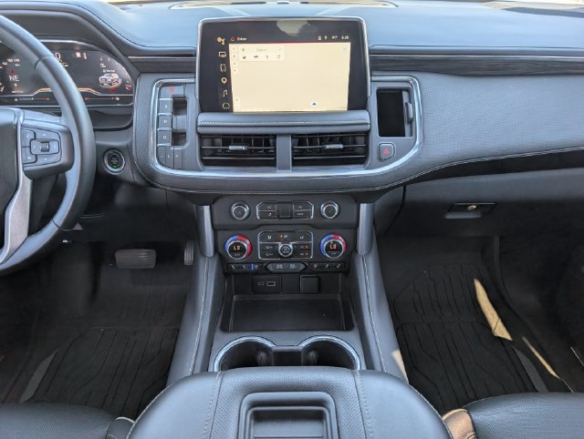 Used 2023 GMC Yukon XL SLT RWD image 7
