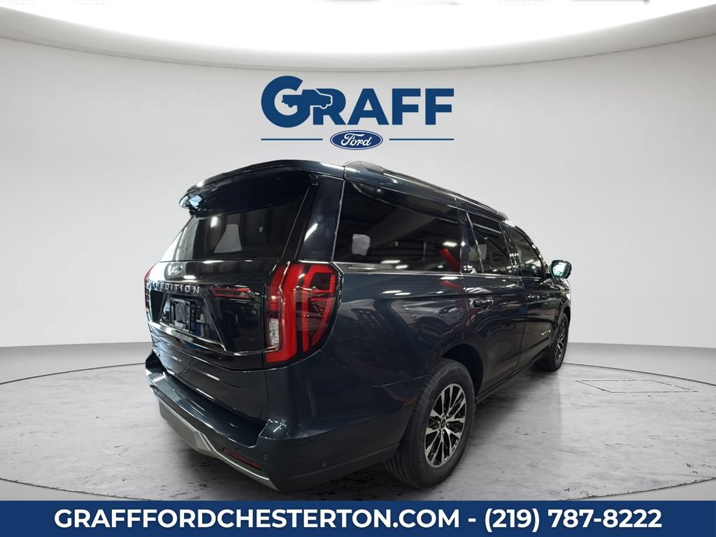Used 2025 Ford Expedition Platinum AWD/4WD image 7