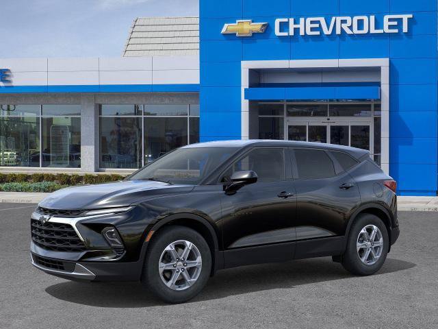 Used 2025 Chevrolet Blazer LT w/ Driver Confidence Package FWD image 2