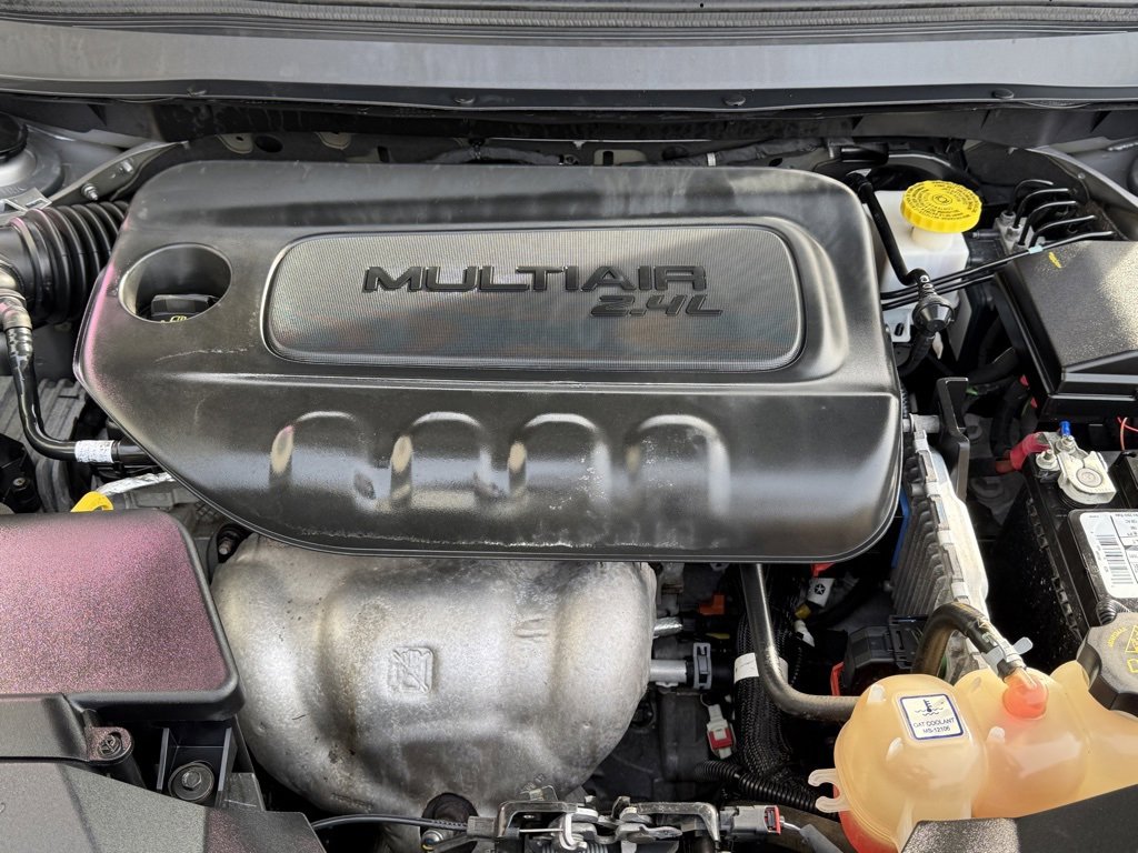 Used 2020 Jeep Cherokee Latitude Plus image 6