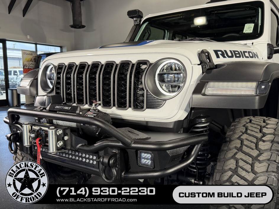 Used 2024 Jeep Wrangler Unlimited Rubicon 4xe AWD/4WD image 5