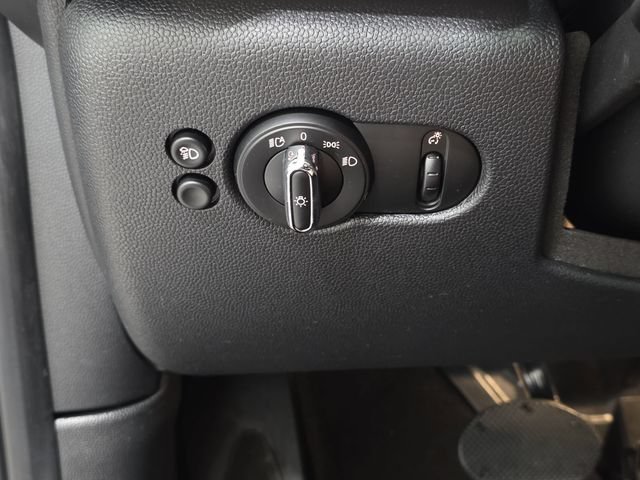 Certified 2024 MINI Cooper S FWD image 23