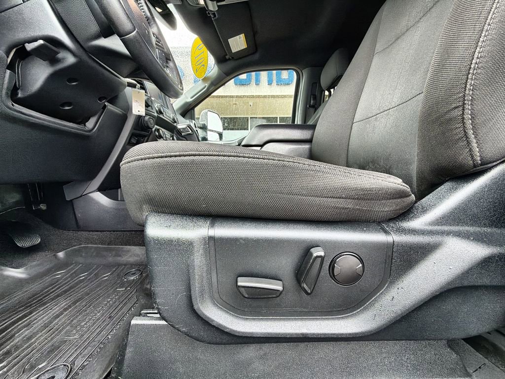 Used 2019 Ford F150 XLT w/ Equipment Group 302A Luxury AWD/4WD image 14