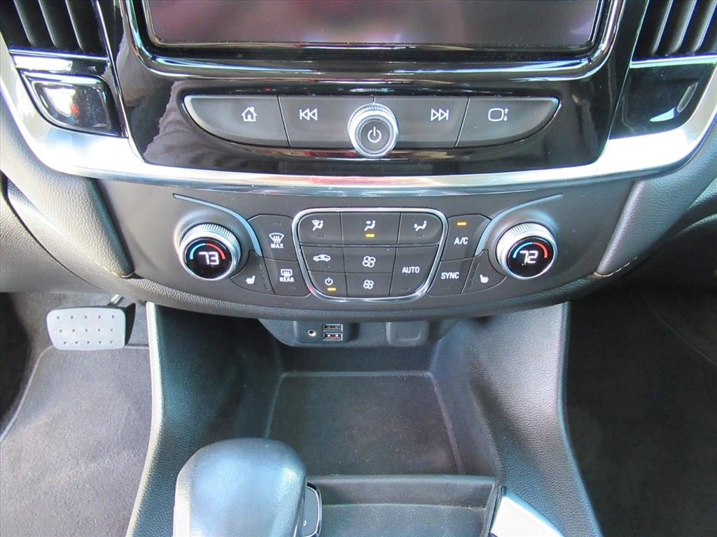 Certified 2021 Chevrolet Traverse RS image 25