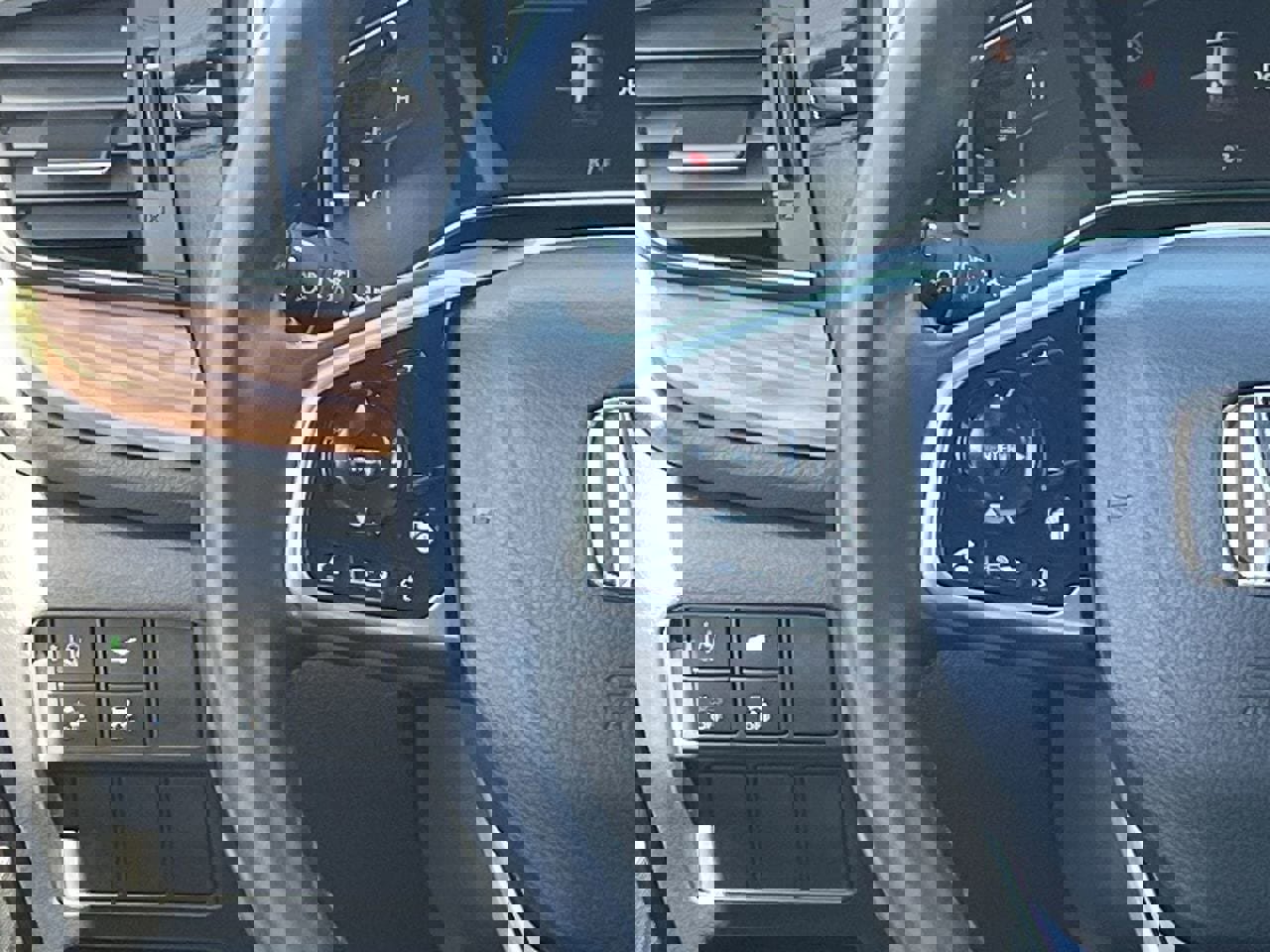 Used 2021 Honda CR-V EX-L image 22