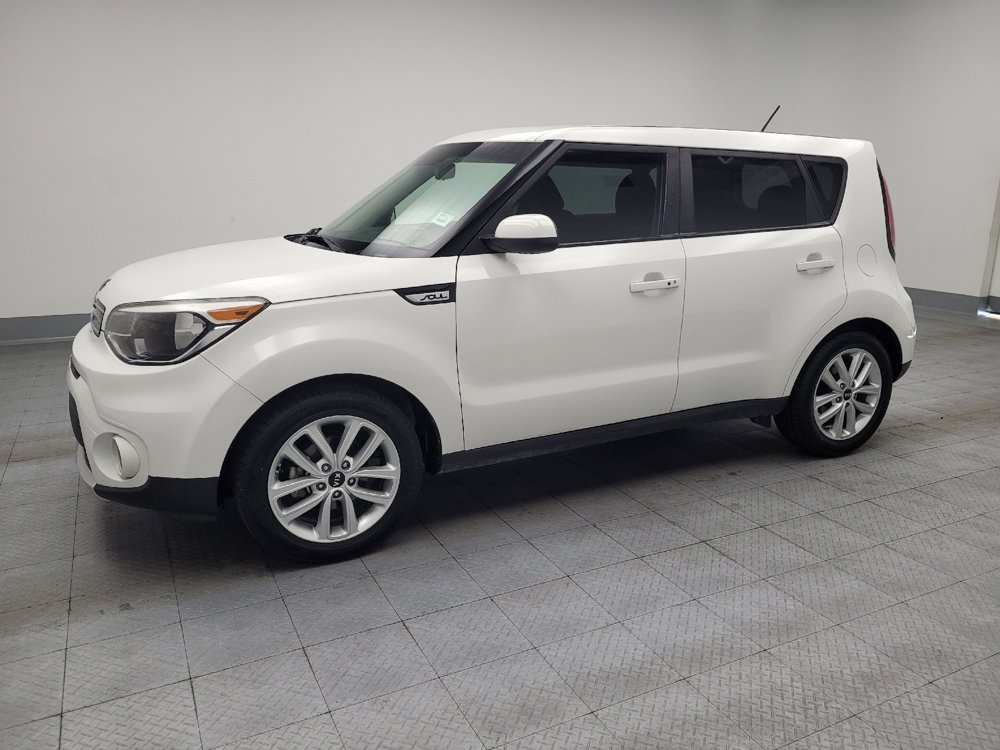 Used 2018 Kia Soul + w/ Audio Package FWD image 2