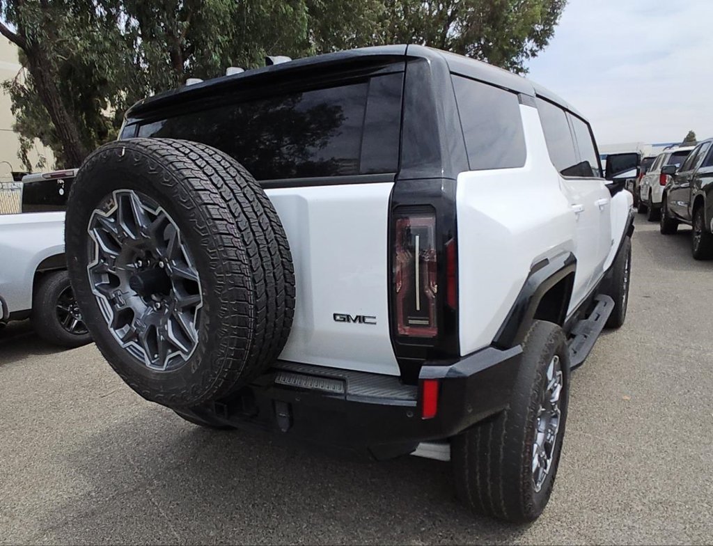 Used 2025 GMC Hummer EV 3X AWD/4WD image 5