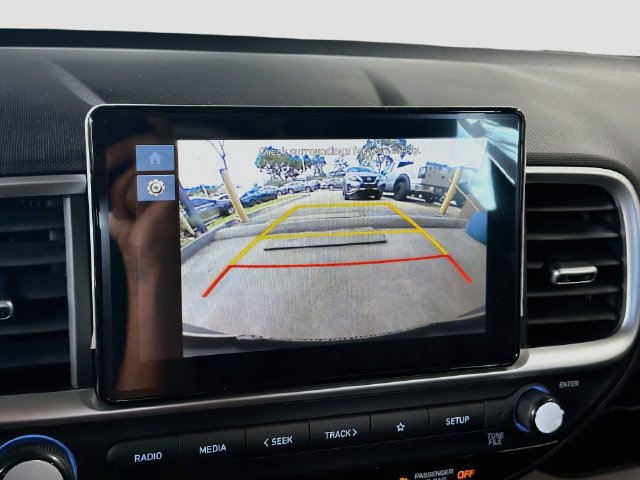 New 2026 Hyundai Venue SEL FWD image 13