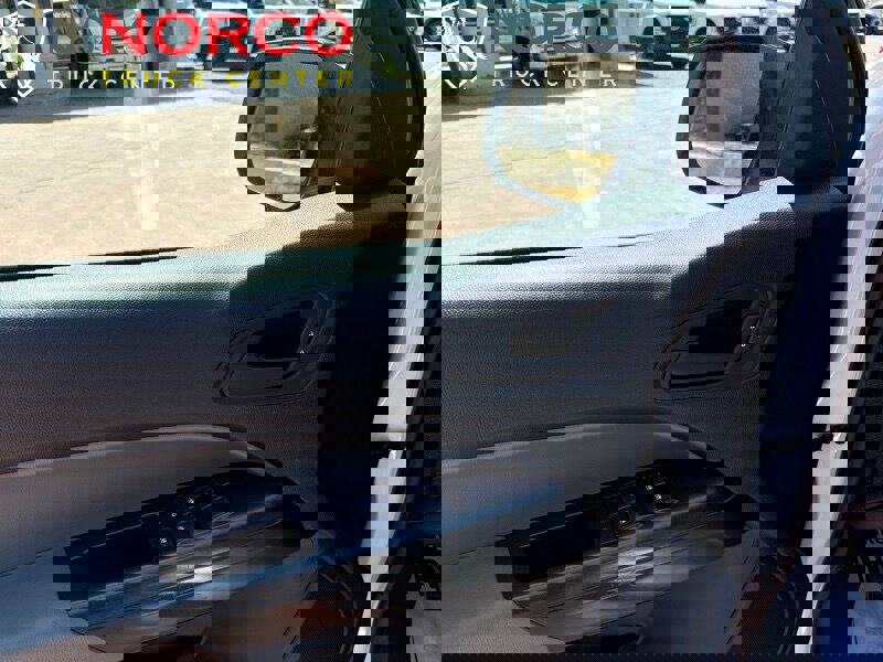 Used 2021 Chevrolet Colorado W/T w/ WT Convenience Package image 8