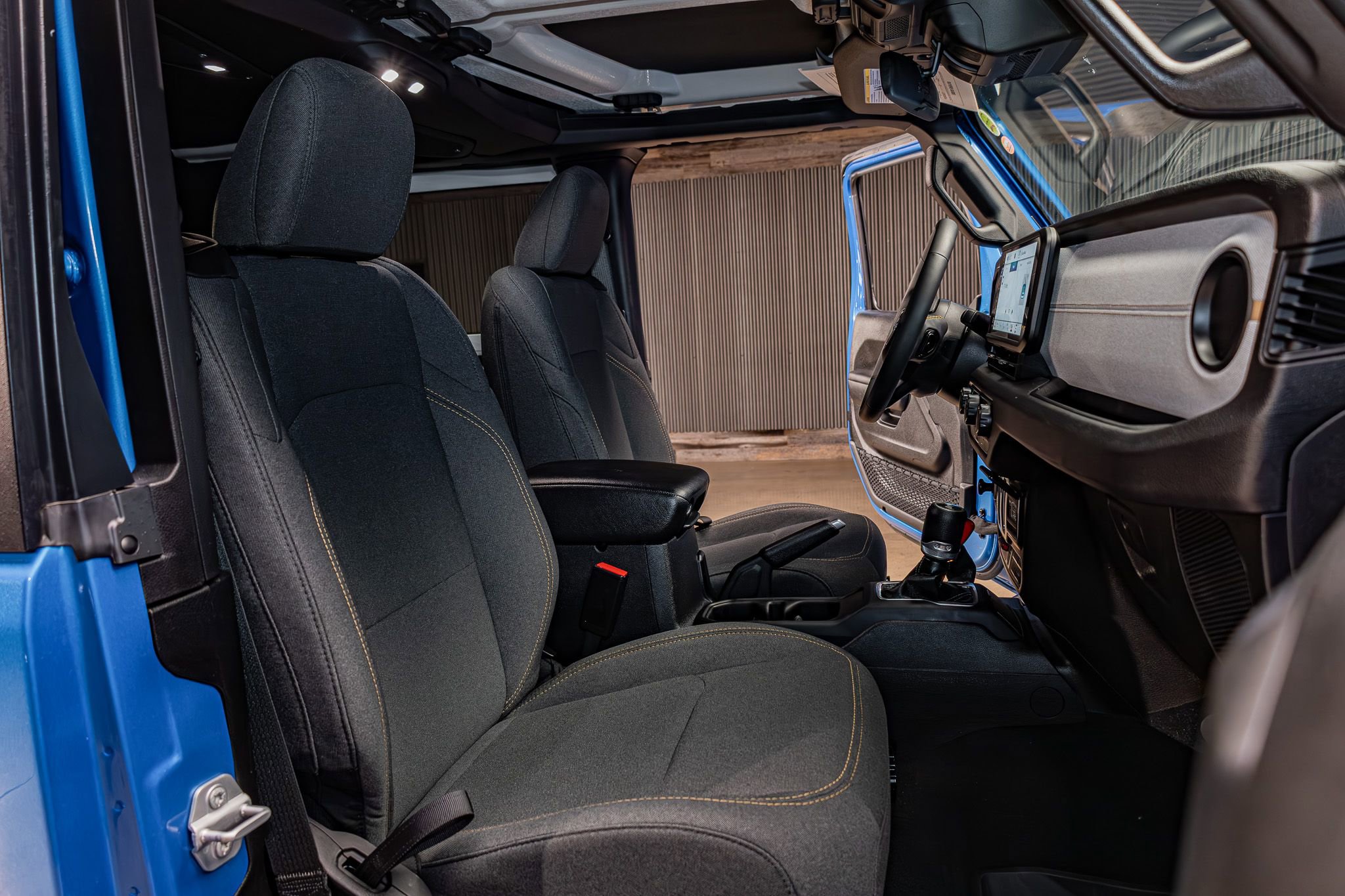 Used 2024 Jeep Wrangler Willys image 21