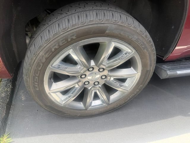 Used 2017 Chevrolet Tahoe Premier AWD/4WD image 9