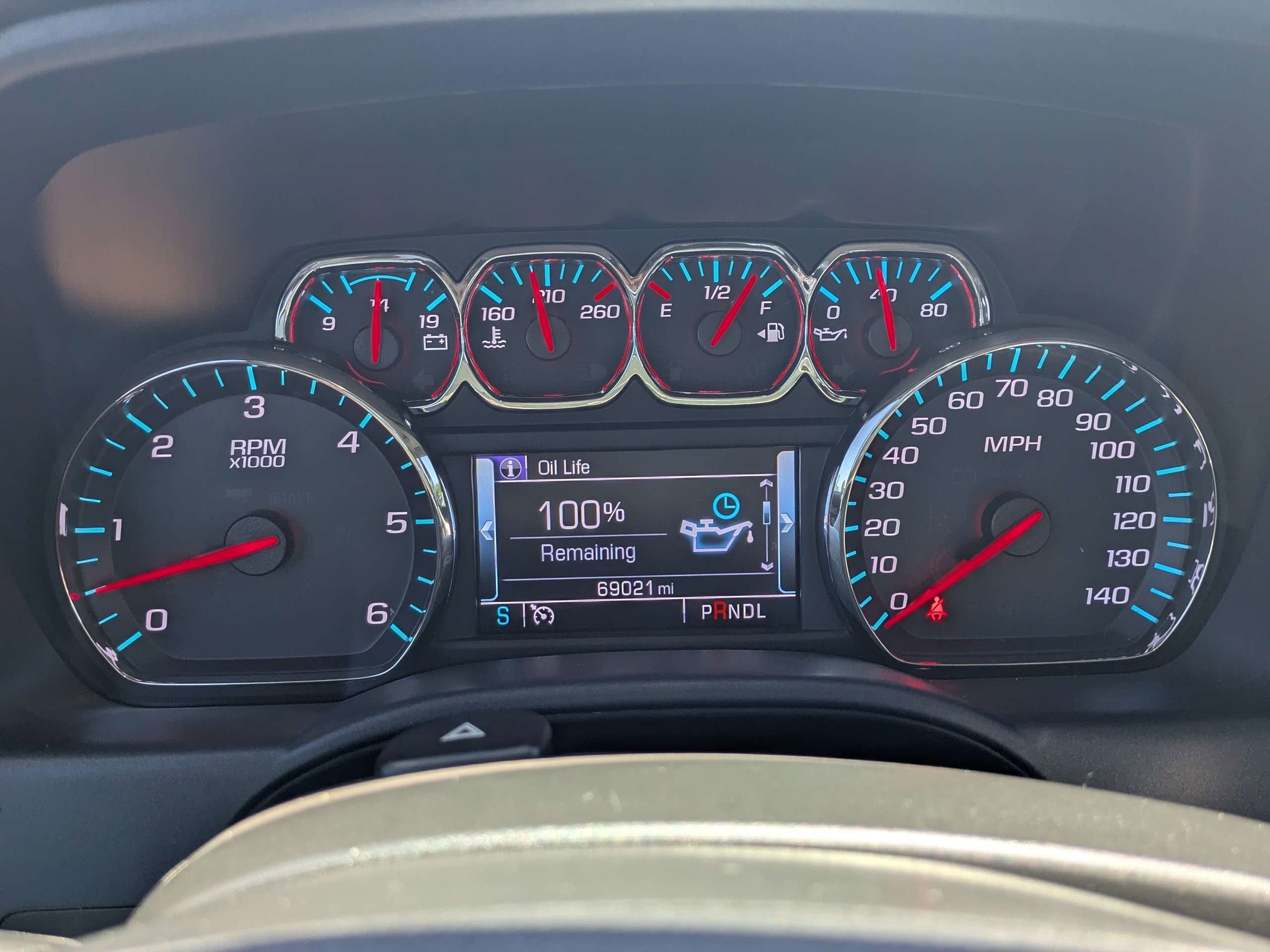 Used 2018 Chevrolet Silverado 1500 LTZ w/ Sport Package AWD/4WD image 25