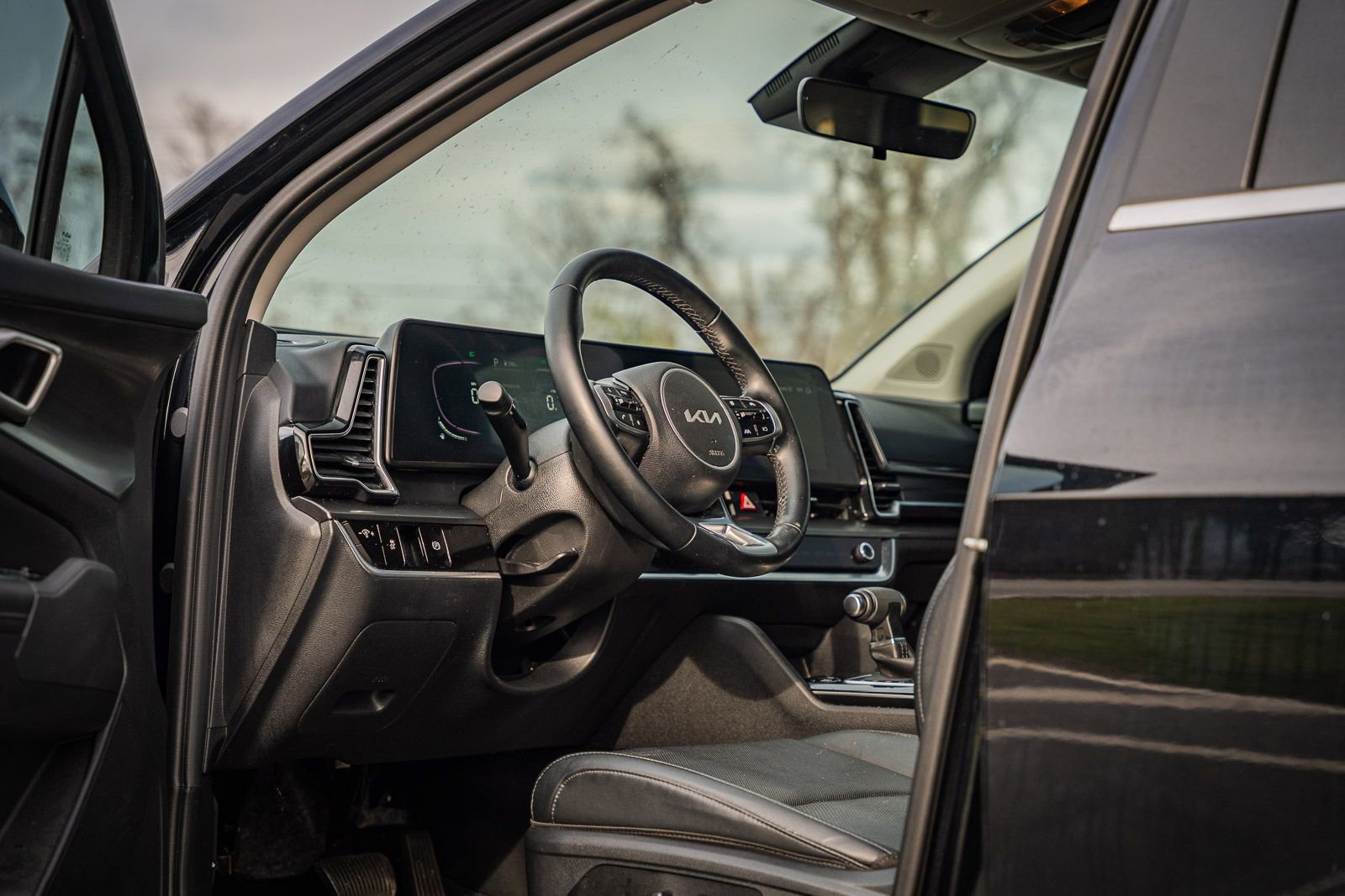 Used 2024 Kia Sportage EX image 18