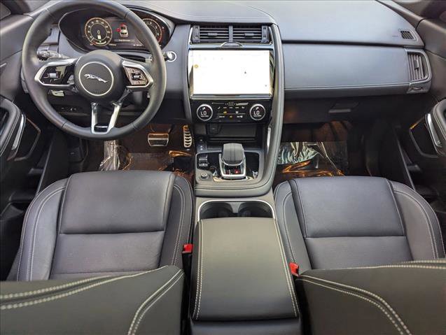 Certified 2024 Jaguar E-PACE R-Dynamic SE AWD/4WD image 20