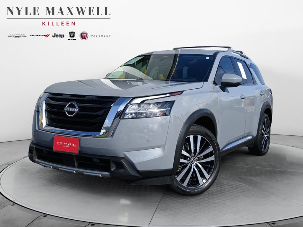 Used 2023 Nissan Pathfinder Platinum w/ Cargo Package FWD image 1