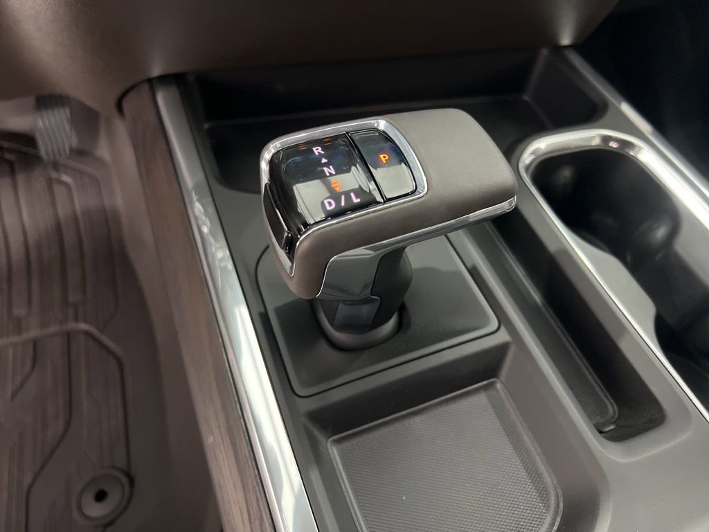 Used 2026 GMC Sierra 1500 SLT w/ SLT Premium Plus Package image 16