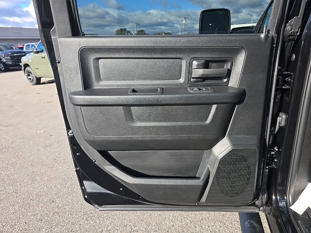 New 2026 RAM 3500 Tradesman image 14