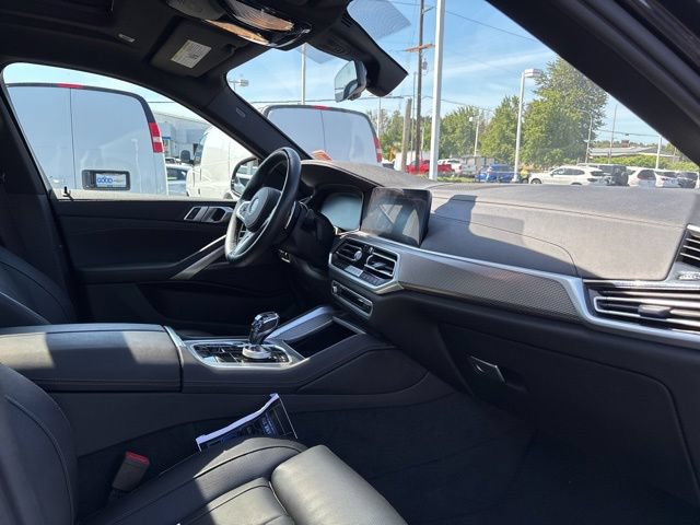 Used 2022 BMW X6 xDrive40i AWD/4WD image 56