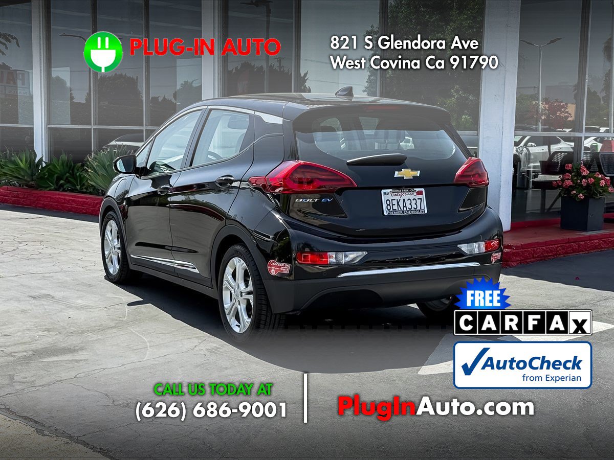 Used 2018 Chevrolet Bolt LT FWD image 2