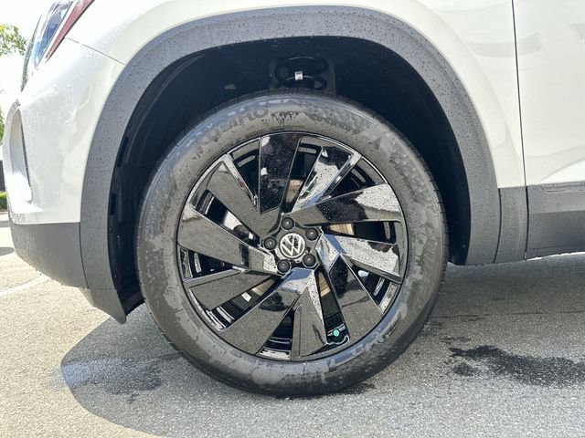 New 2025 Volkswagen Atlas SE AWD/4WD image 11