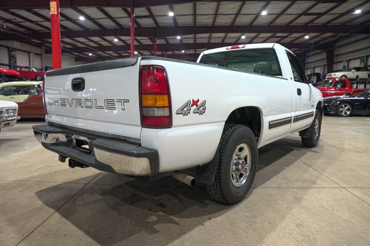 Used 2000 Chevrolet Silverado 1500 4x4 Regular Cab w/ Exterior Appearance Pkg image 8