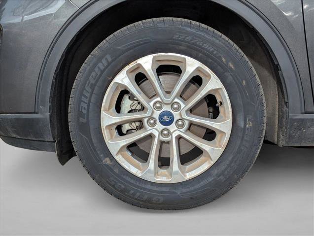 Used 2020 Ford Escape SE image 9