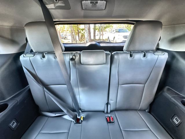 Used 2023 Toyota Highlander XLE image 31