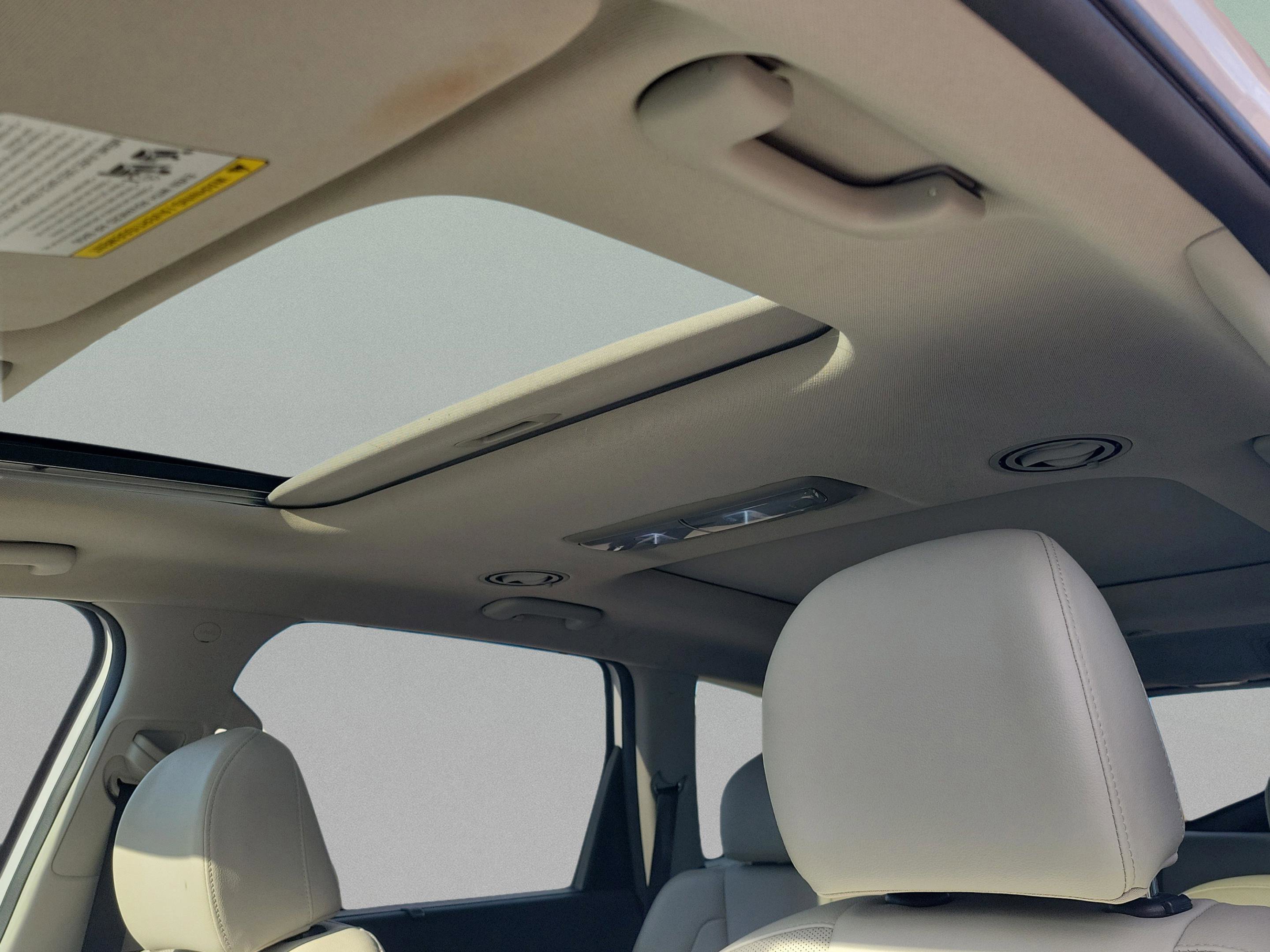 Certified 2022 Kia Telluride SX w/ Nightfall Edition Package image 32