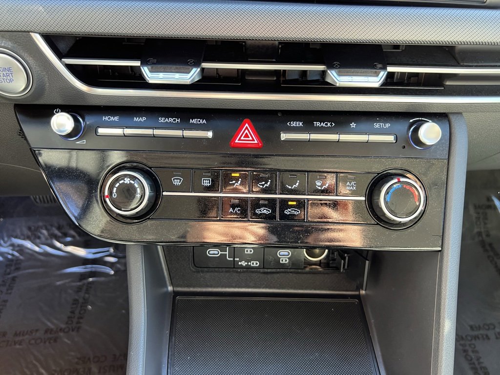 Certified 2025 Hyundai Sonata SE image 20