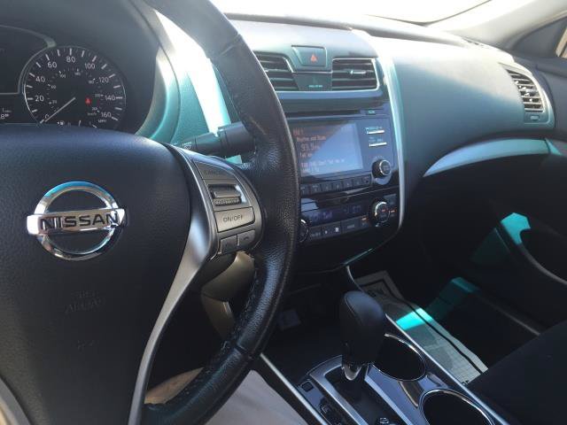 Used 2013 Nissan Altima 2.5 SV FWD image 17